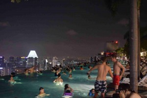 16433339813_a8f864b60d_k