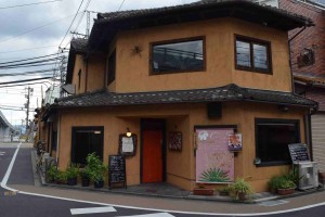 17052131451_3d9f81c5de_k