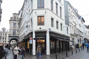 17053870975_7b40a16ee9_k